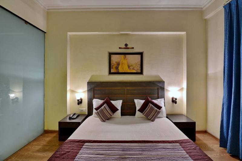 גורגאון Hotel Chaupal By Casa Bella מראה חיצוני תמונה